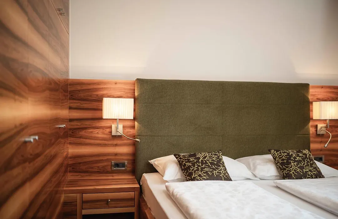 Residence Hirzer-1