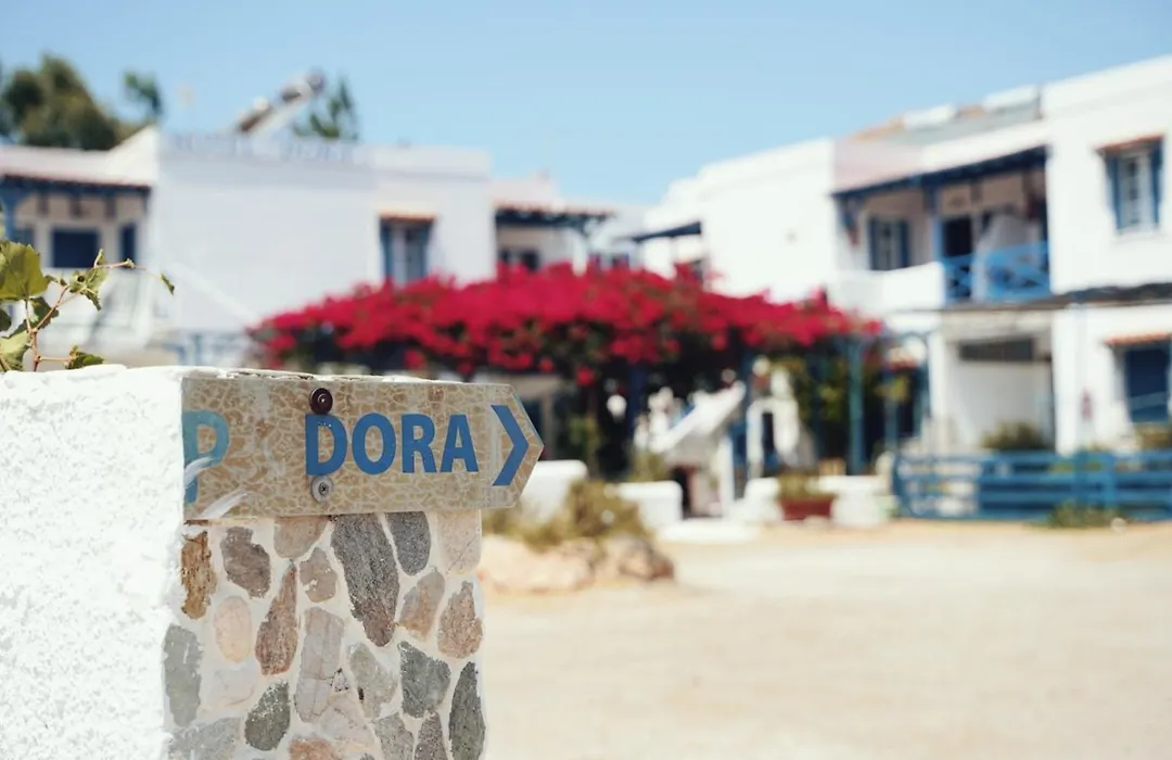 Dora'S Studios & Apartments-1