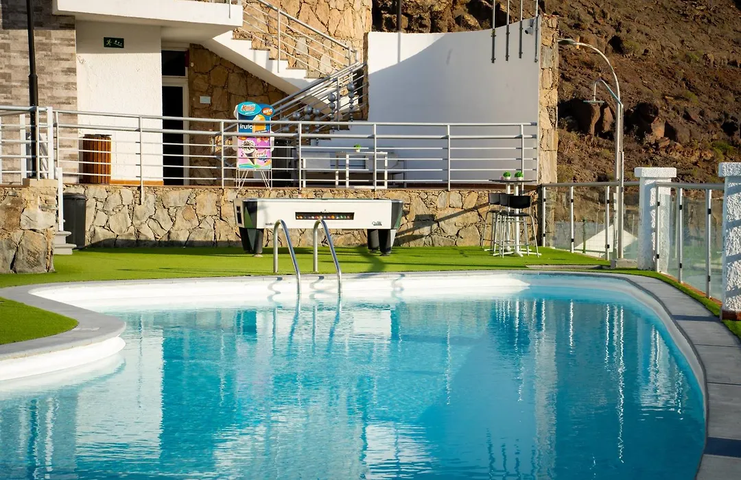 Apartamentos Halley-1