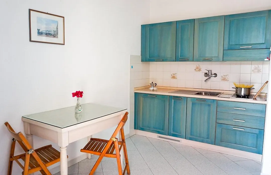 Residence Baia Di Sorgeto-1