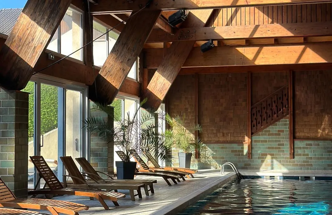 Hotel Les Vallees Labellemontagne-1