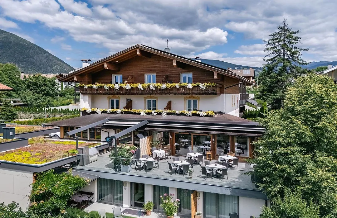 Tirolerhof Guesthouse-1