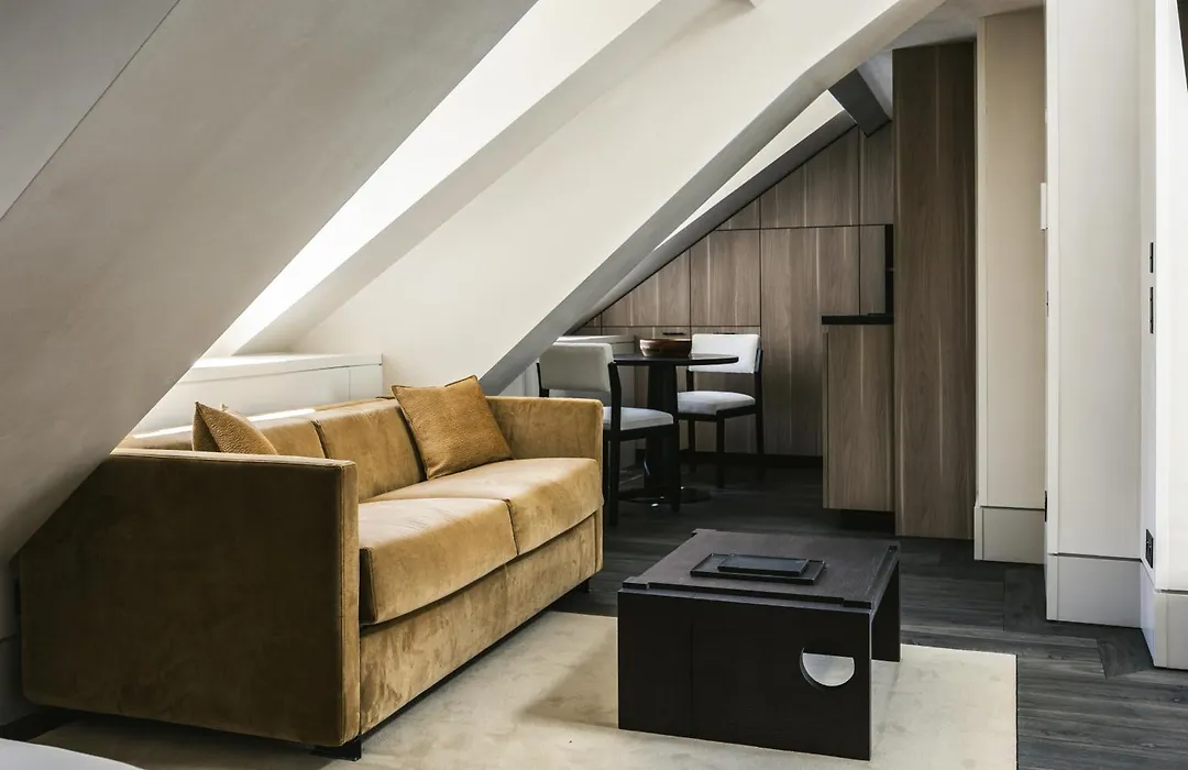 Mondovi Luxury Suites-1