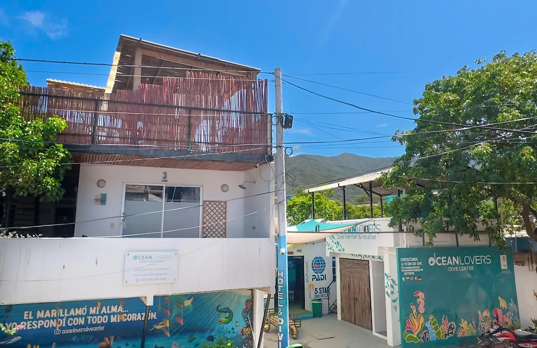 Ocean Lovers Taganga - Padi Dive Center & Hostel-1
