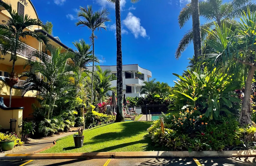 The York Beachfront Holiday Apartments-1