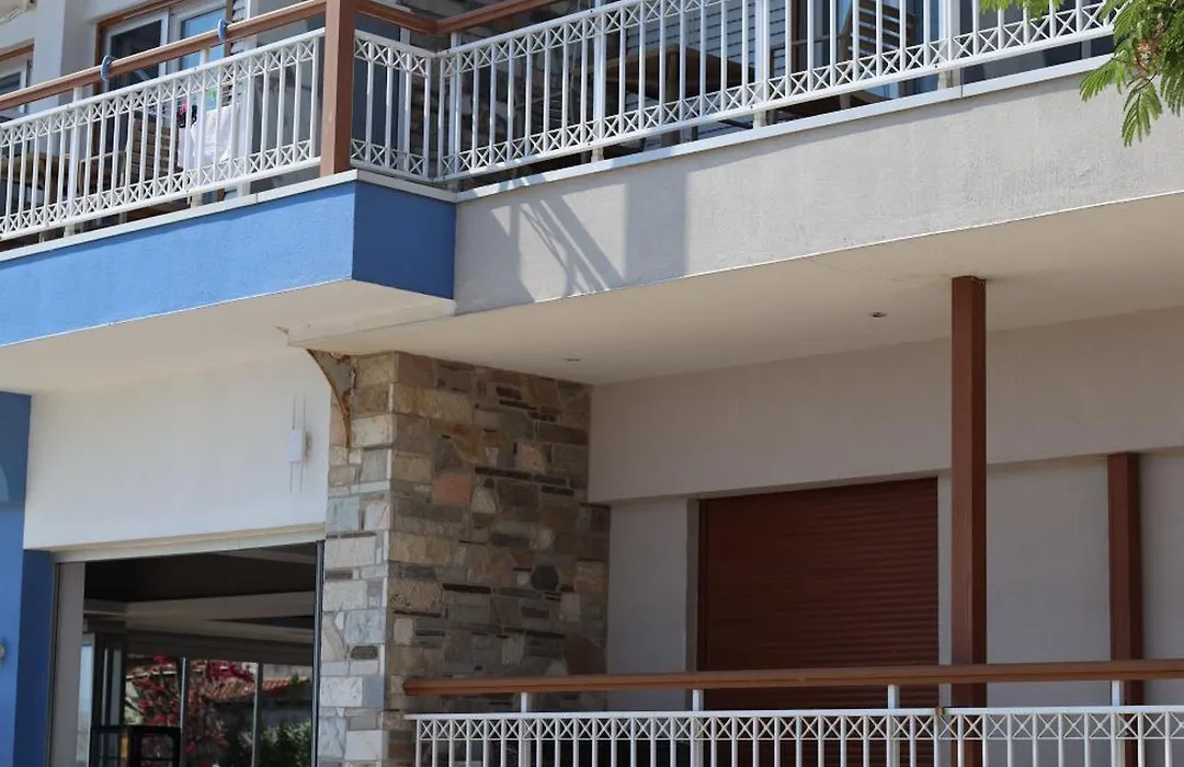 La Scala Family Apartments-1