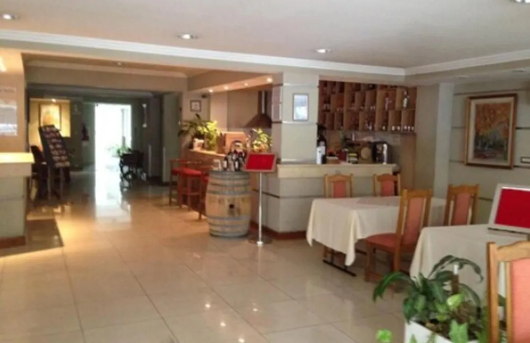 Condor Suites Apart Hotel-1