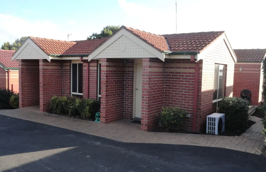 Victoria Lodge Motor Inn & Apartments-1