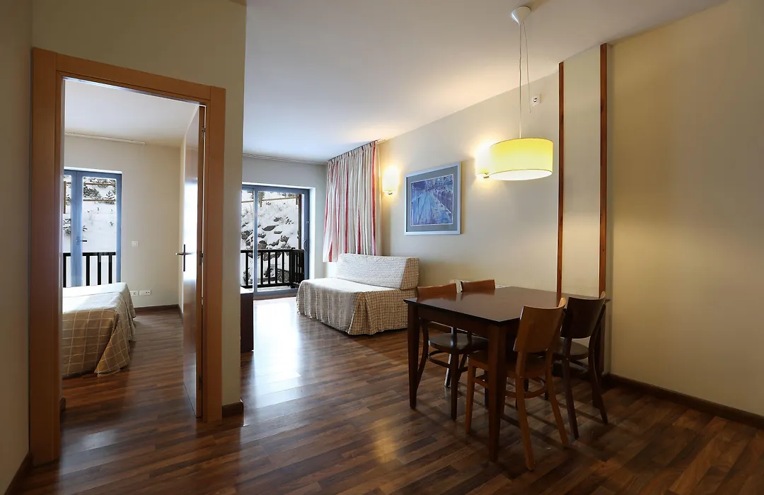 Guitart La Molina Aparthotel & Spa-1