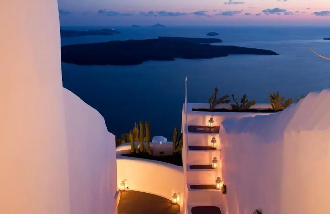 Dreams Luxury Suites-1