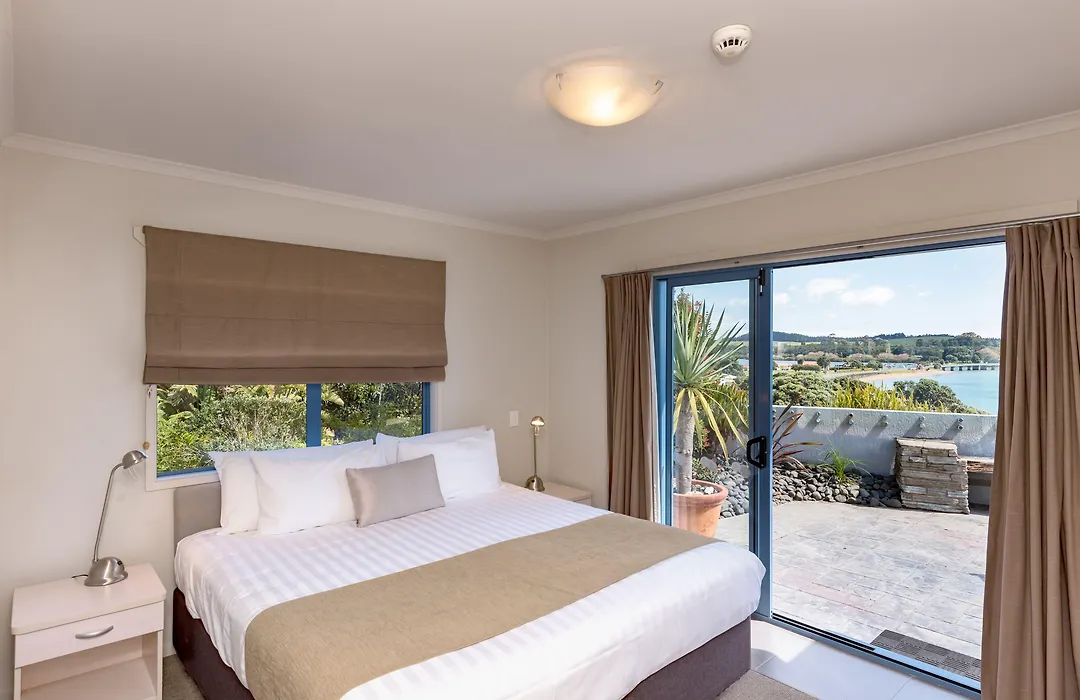 Blue Pacific Apartments-1