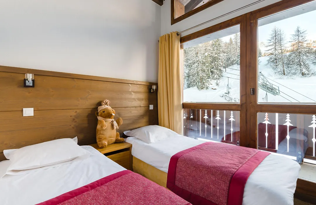 Lagrange Vacances Les Chalets Edelweiss-1