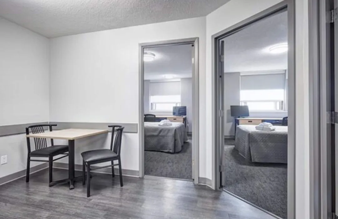 Residence & Conference Centre - King City-1