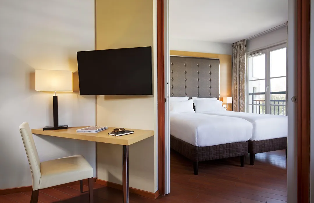 Relais Spa Val D'Europe-1