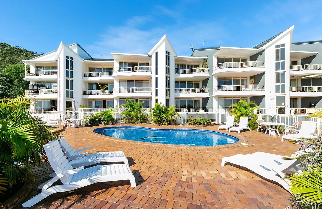 The Hill Apartments Currumbin Beach-1