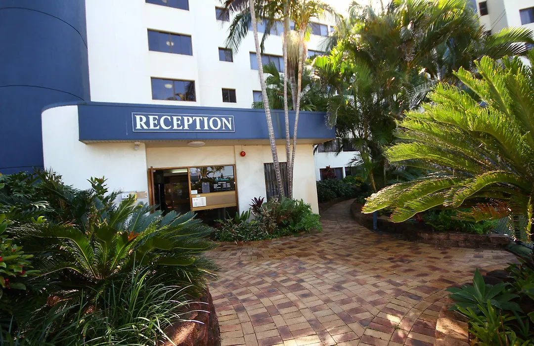 San Simeon Beachfront Apartments Tugun-1