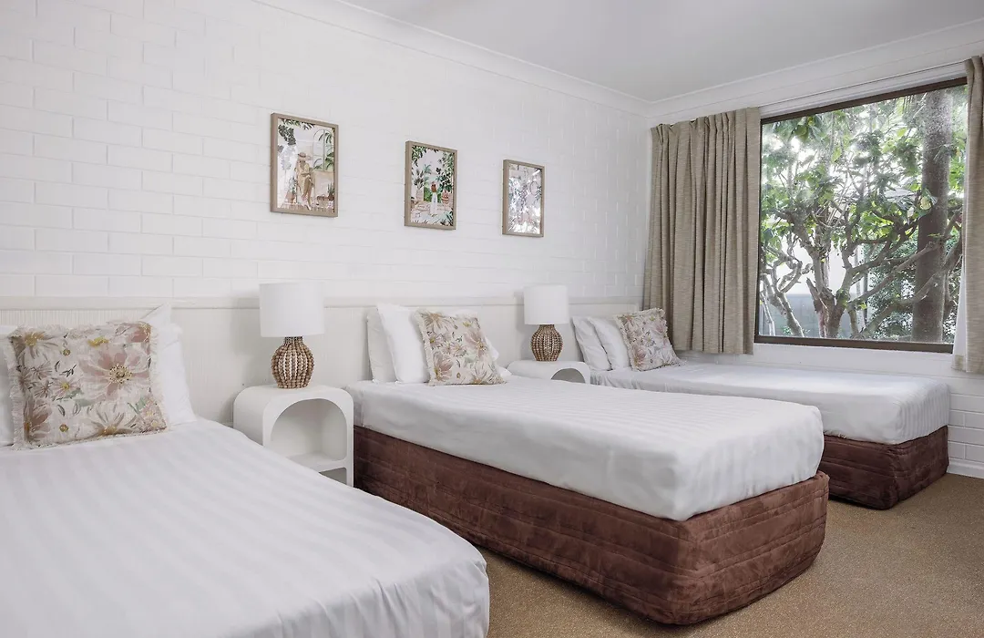 Main Beach Apartments-1