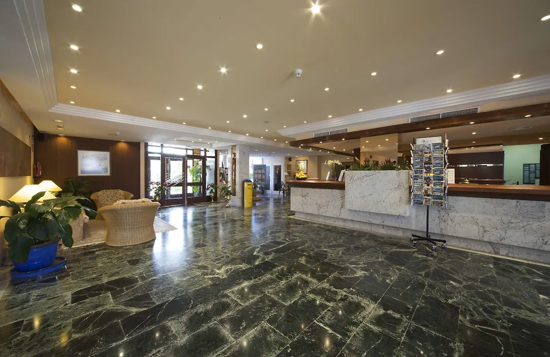 Alcudia Beach Apartments-1