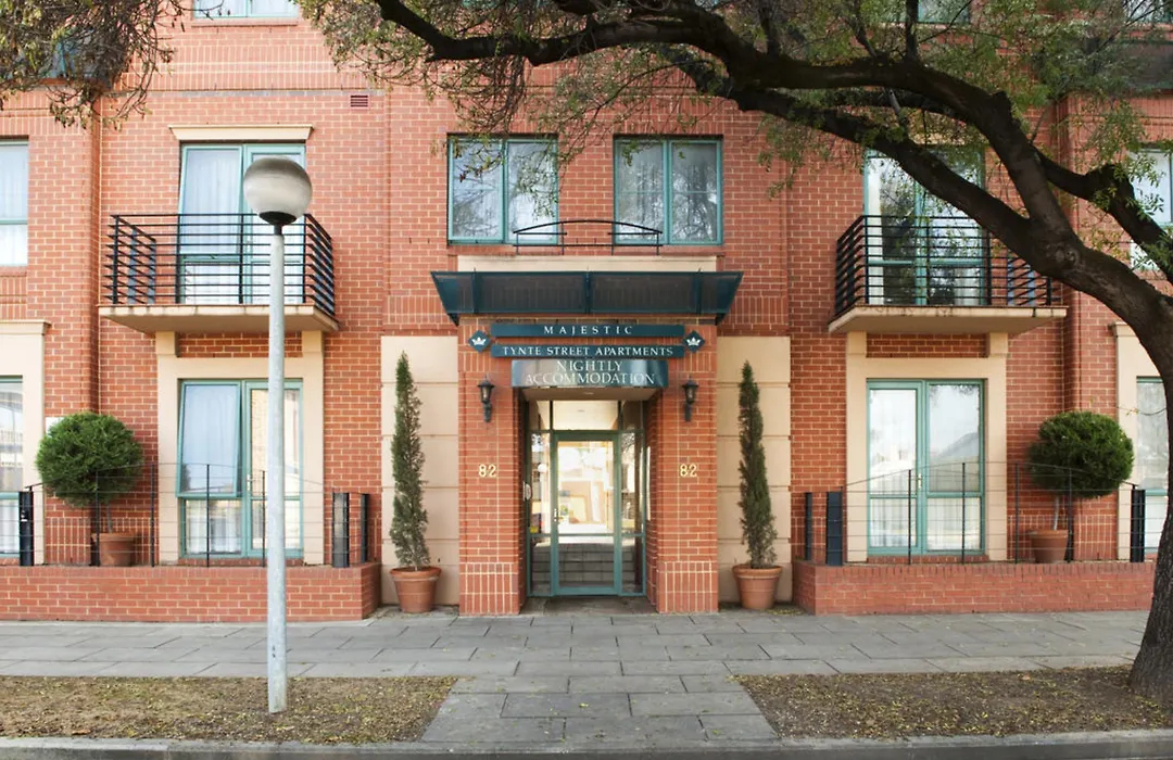 Majestic Tynte Street Apartments-1