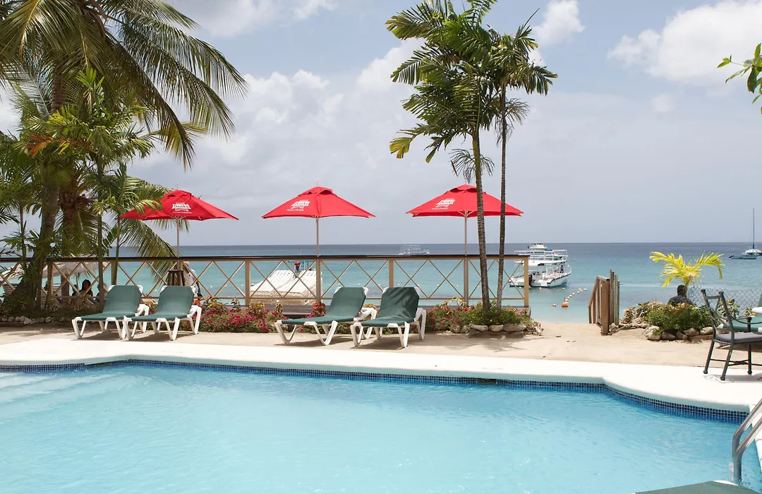 Tropical Sunset Beach Apartment Hotel-1