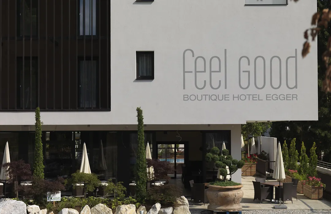 Feel Good Resort-1
