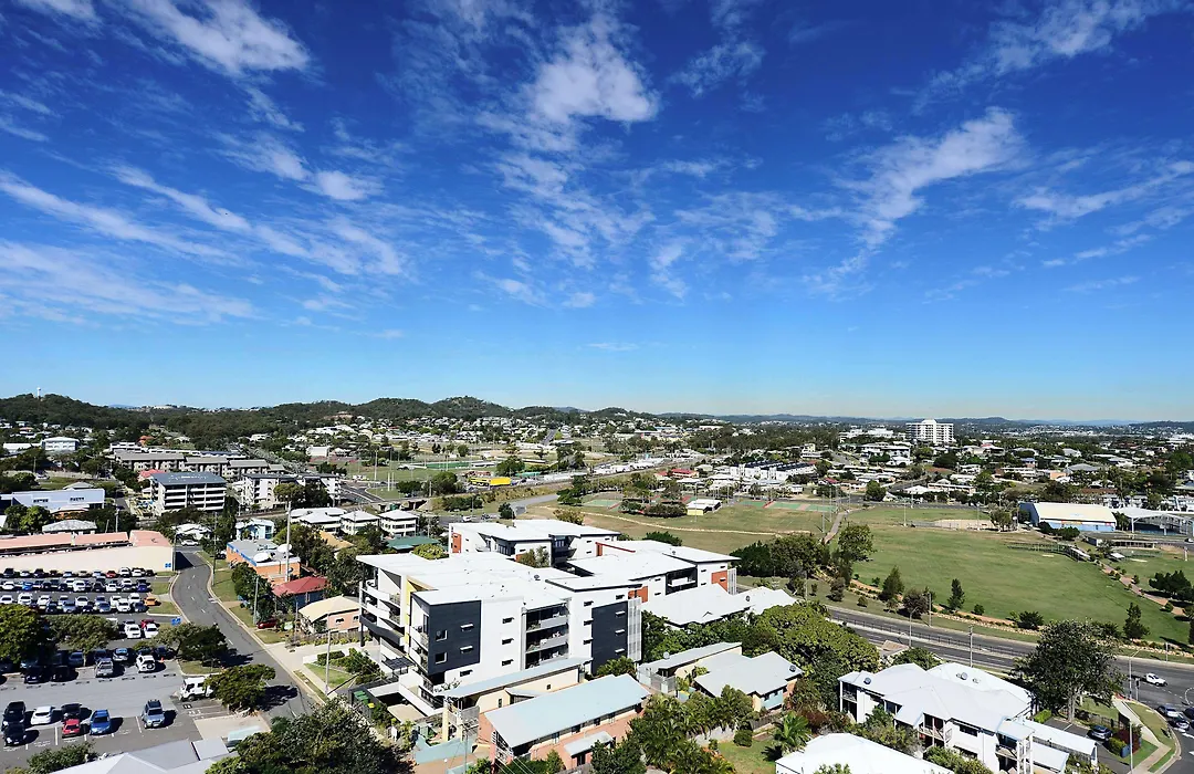 Oaks Gladstone Grand Hotel-1