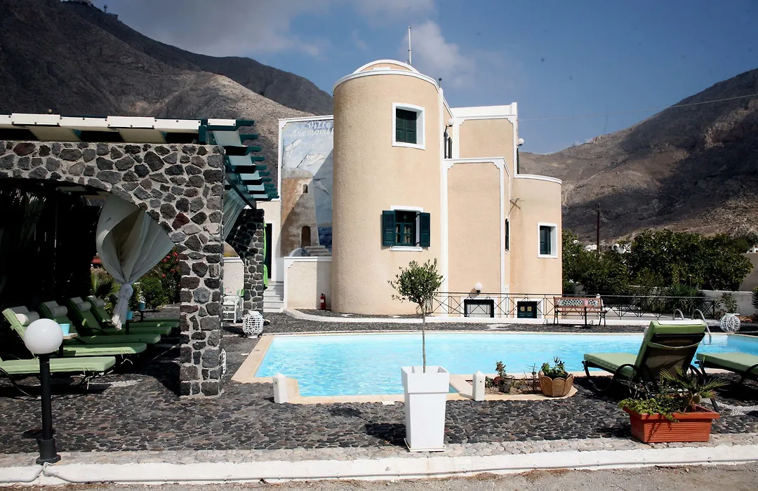 Villa Anemomilos Perissa-1