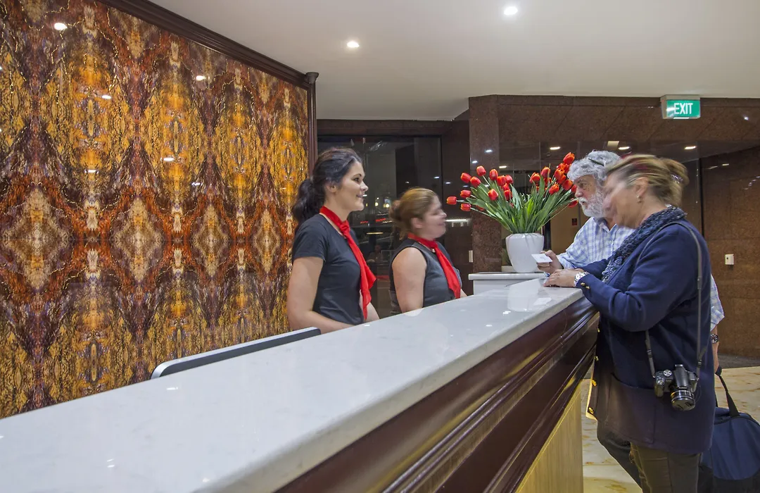 VR Queen Street Hotel&Suites-1