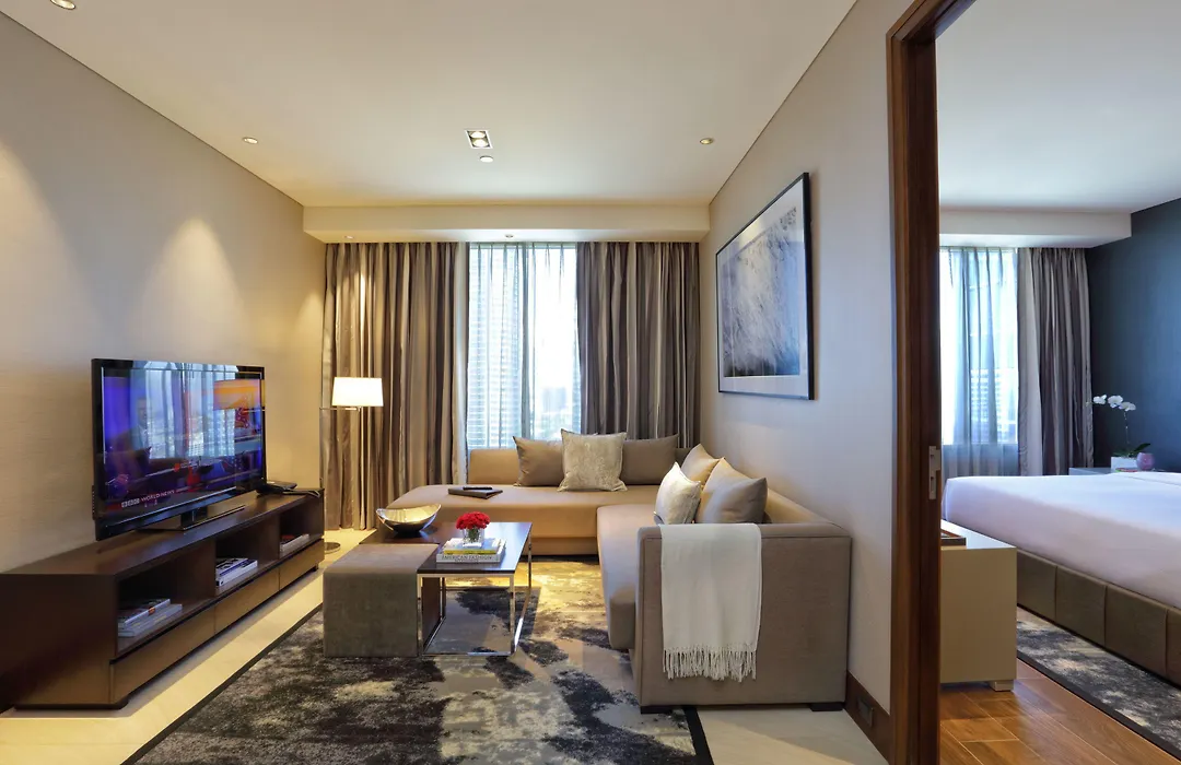 Makati Diamond Residences-1