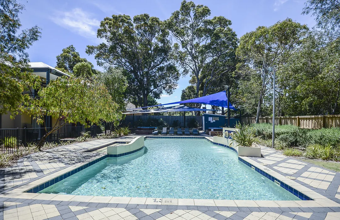 Leeuwin Apartments-1