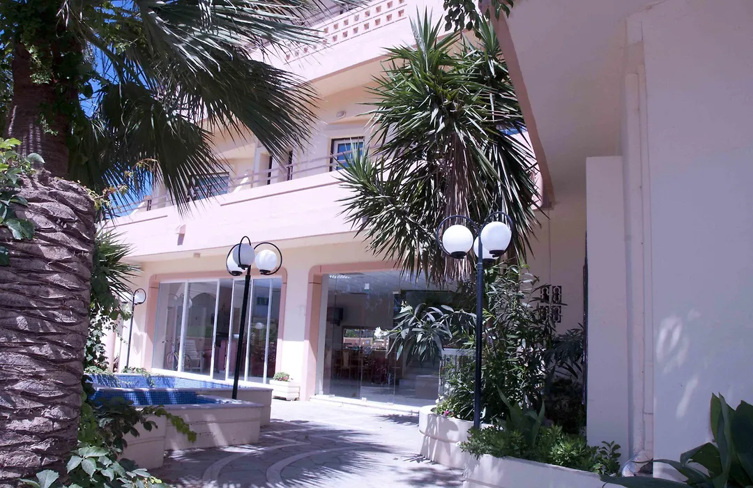 Louladakis Apartments-1