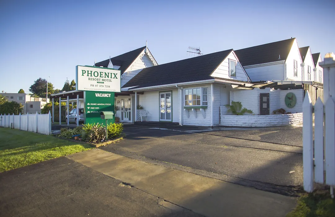 Phoenix Thermal Resort - Taupo-1