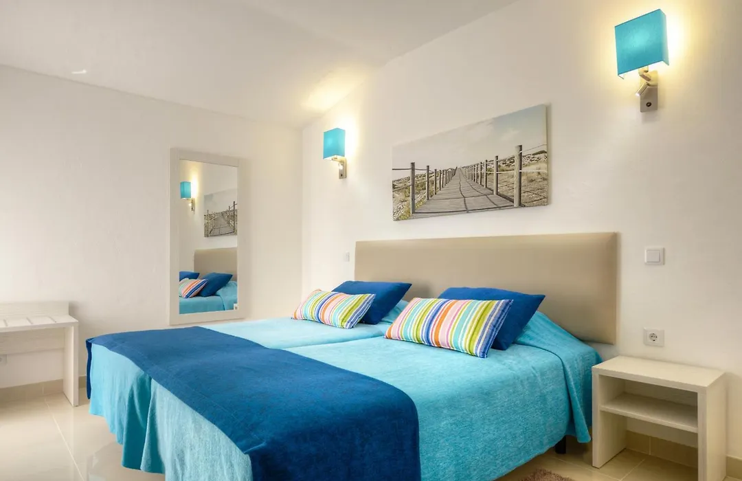 3Hb Golden Beach-1