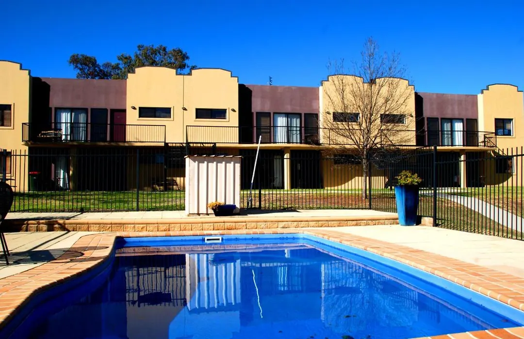 Amberoo Apartments Tamworth-1