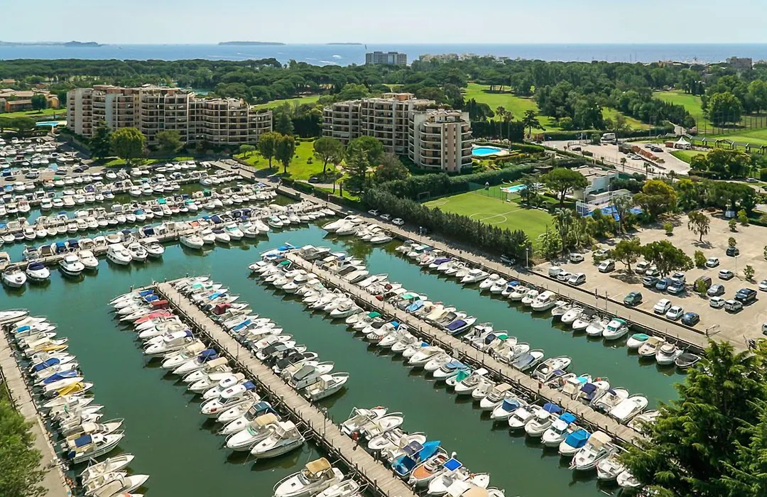 Cannes Marina Appart Hotel Mandelieu-1
