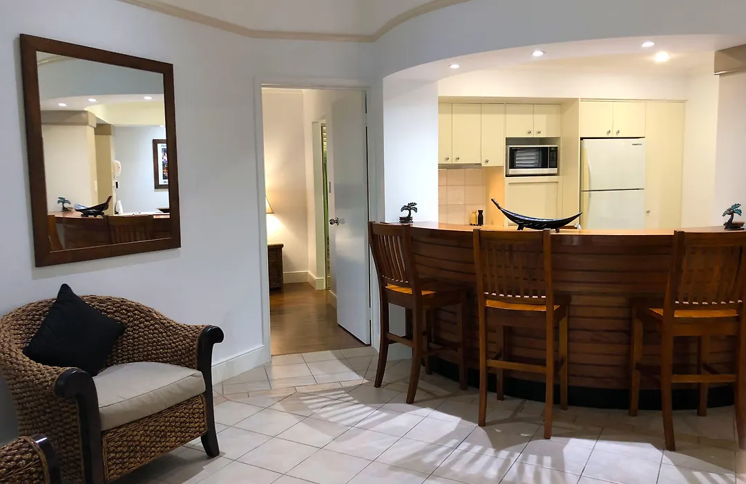 Villa Beach Palm Cove-1