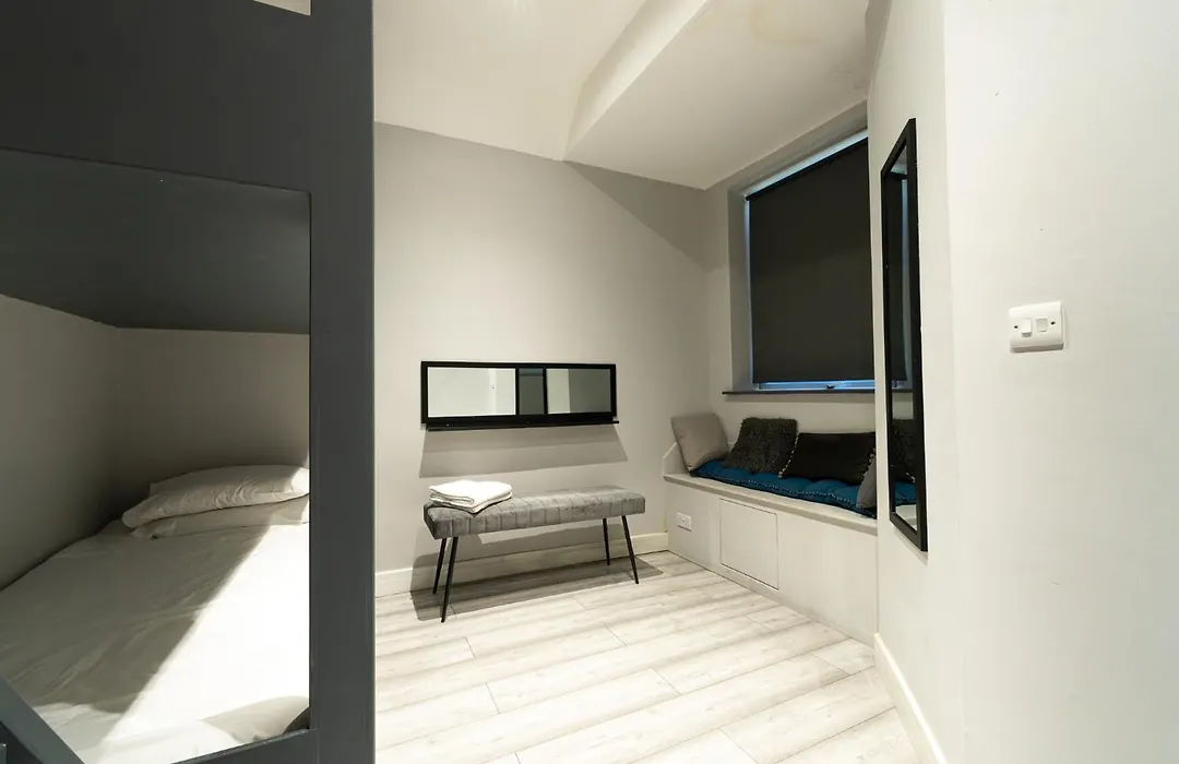 Vibe Holiday Apartments-1