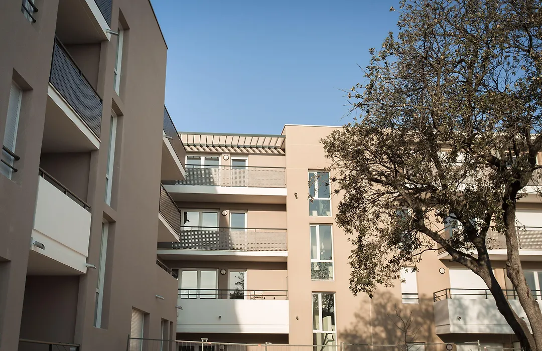 Zenao Appart'hotel Villeneuve les Avignon-1