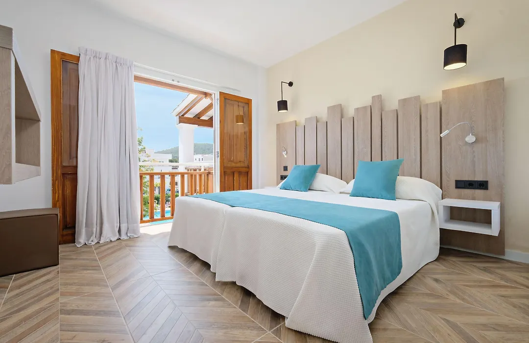 Azuline Apartamentos Can Sanso-1