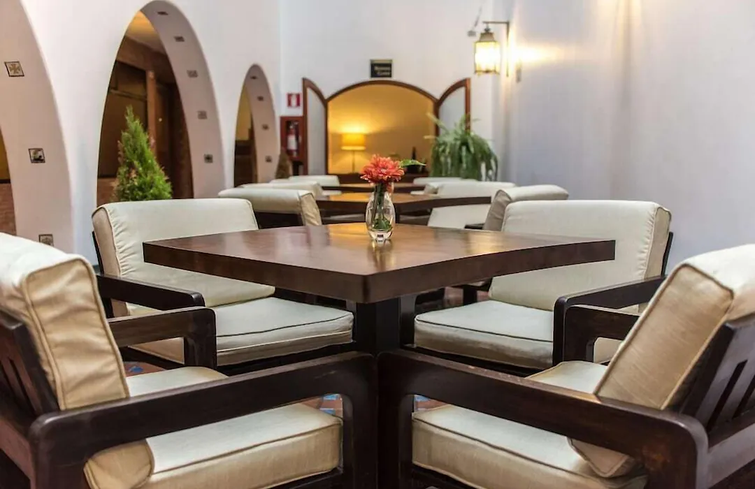 Apart Hotel El Doral-1