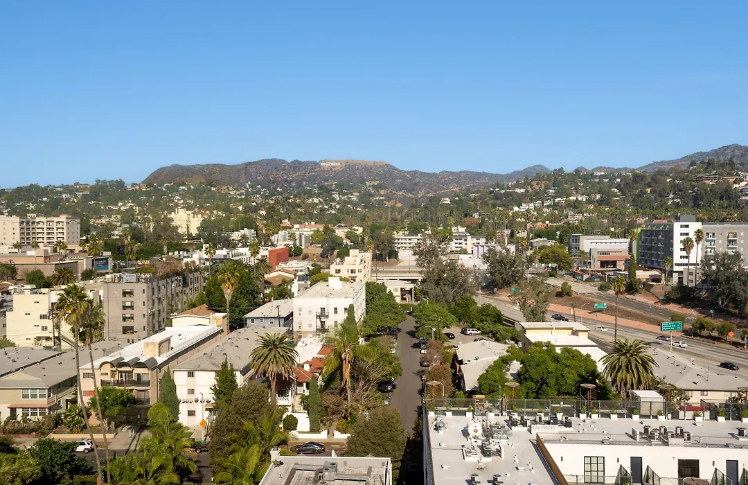 Kasa Sunset Los Angeles-1