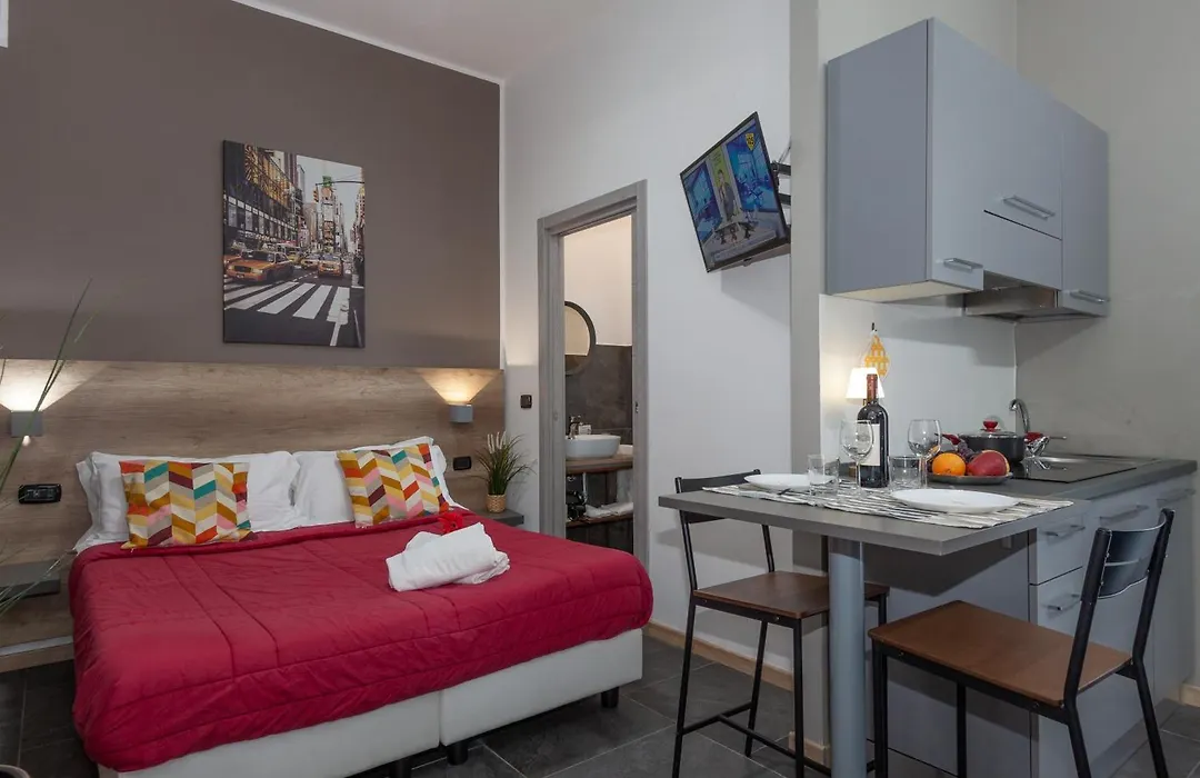 Hotel Apartments Crisvan-1