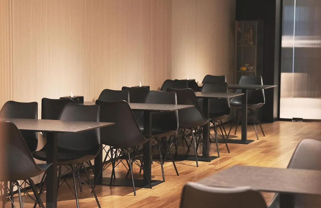 Rose Garden Hotel Apartments - Al Barsha, Near Metro Station-1