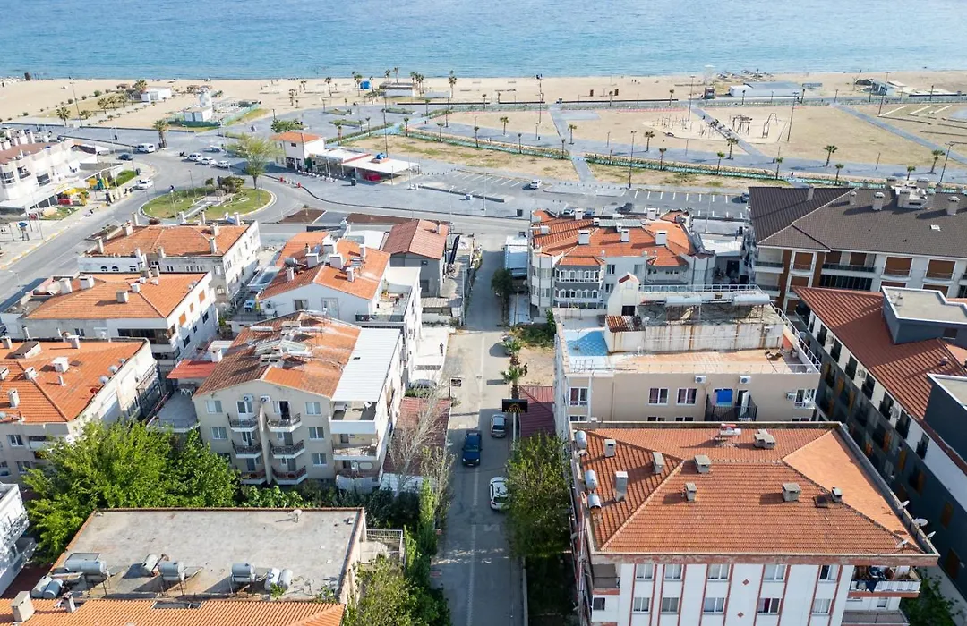 Yade Apart Pension-1