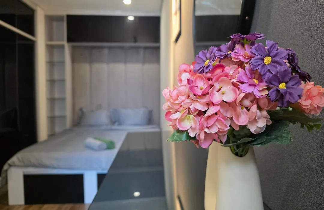 Uphoenix Home- Hado Centrosa Garden-1