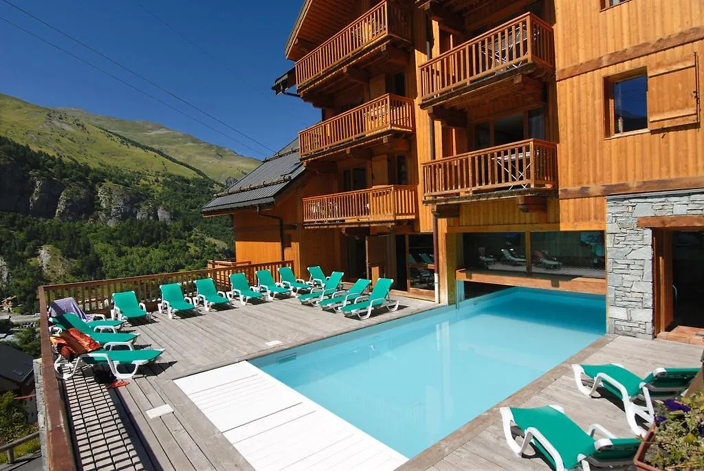 Résidence Odalys Le Hameau et les Chalets de la Vallée d'Or-1