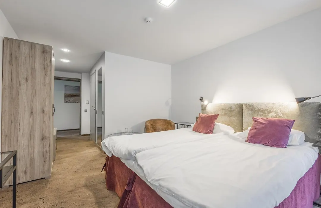 Hof Apartments-1