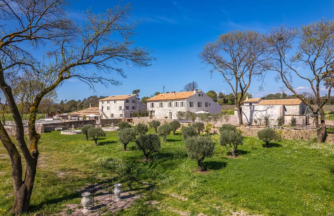 Domaine Les terres du soleil-1