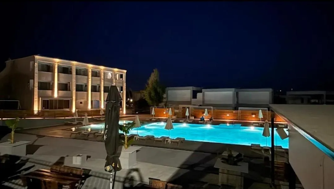 Pals Studios Pefkos-1