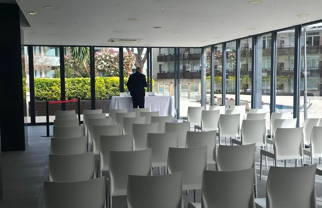 Aparthotel Comtat Sant Jordi-1
